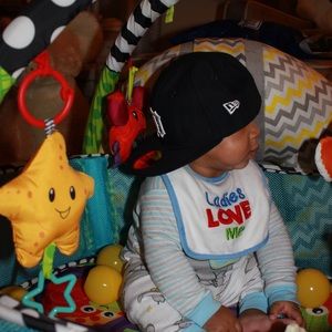 Meet your Posher, Ebony